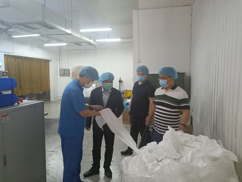 中纺院总经理姜俊华、总会计师刘全喜一行 赴东纶公司调研指导工作