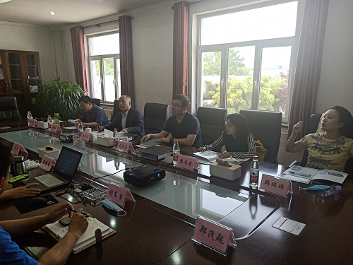 中纺院总经理姜俊华、总会计师刘全喜一行 赴东纶公司调研指导工作